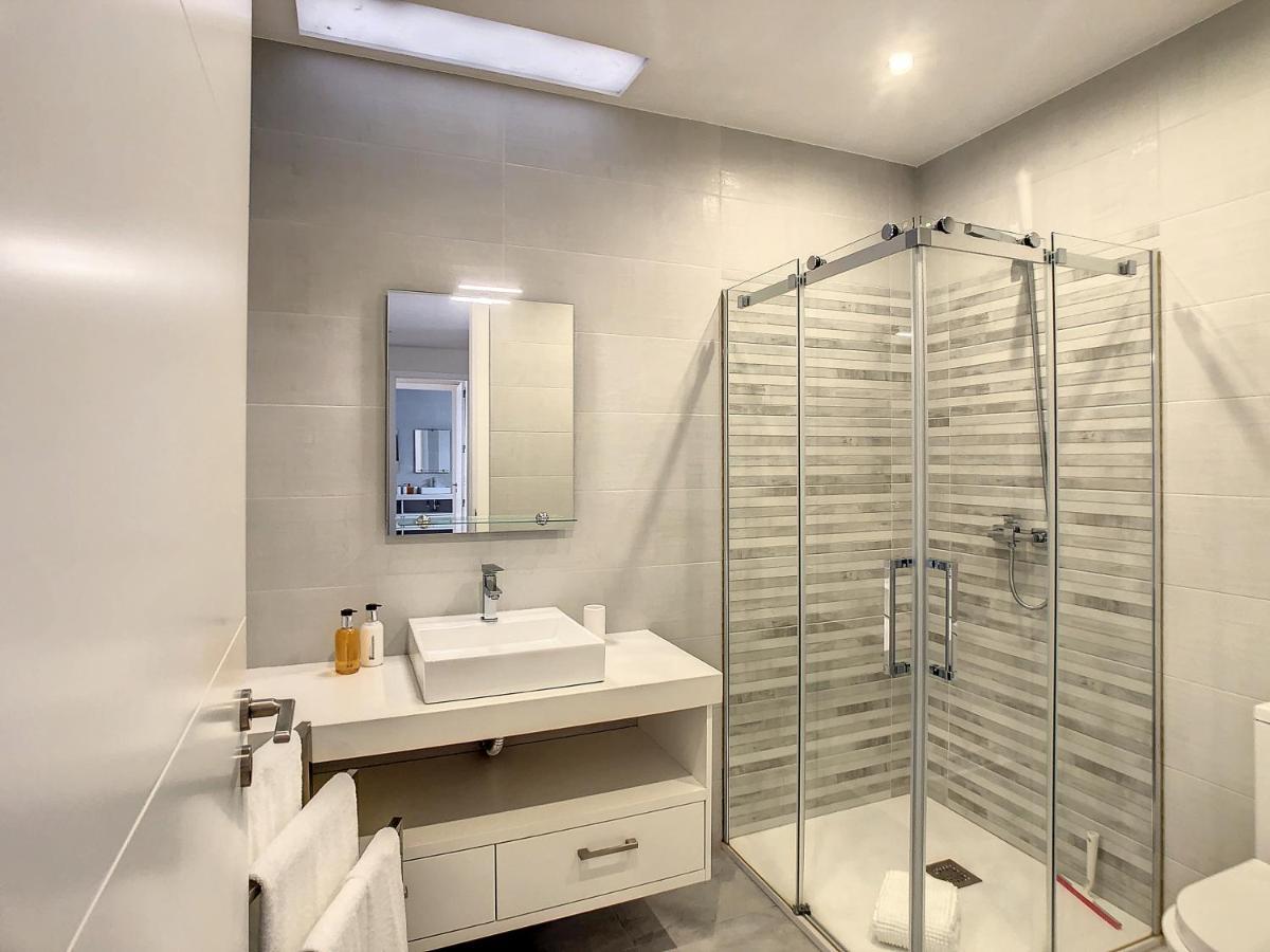 Evoque Villa By Lovelystay Arco da Calheta  Buitenkant foto
